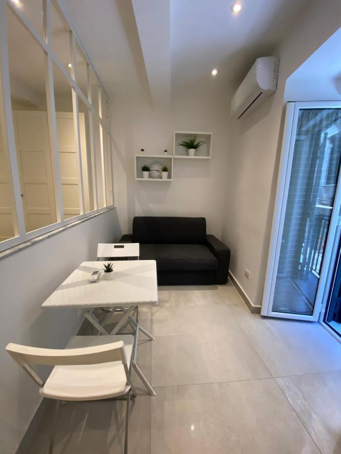 Casa Vacanze Santa Teresella 40 Неаполь Экстерьер фото